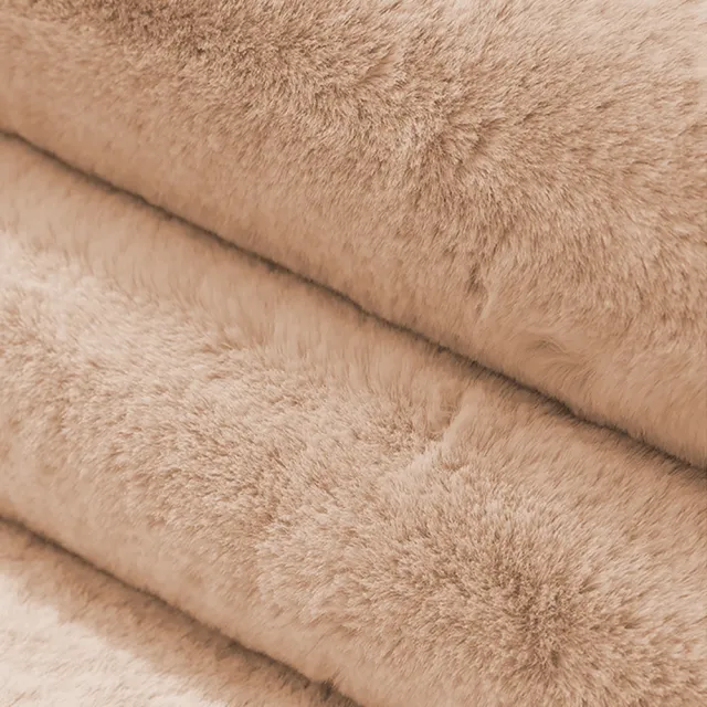【凡尼塔】輕奢絲滑長毛地毯(120*160cm 北歐 長毛 仿兔毛 簡約 保溫保暖 客廳 臥室 裝飾 床邊)