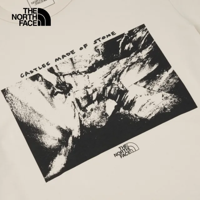 【The North Face 官方旗艦】北面男款米白色胸前印花設計短袖T恤｜5K1C11P