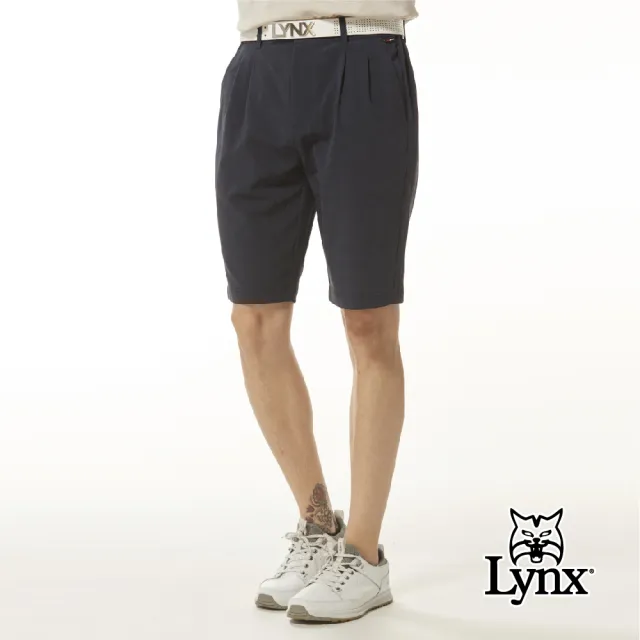 【Lynx Golf】男款日本進口布料彈性涼感機能經典格紋左右兩側鬆緊帶設計雙折休閒短褲(二色)