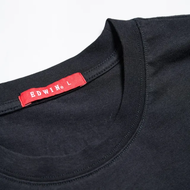 【EDWIN】男裝 人氣復刻款 手繪釦LOGO短袖T恤(黑色)