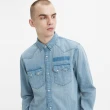 【LEVIS 官方旗艦】男款 寬鬆版牛仔襯衫 / 精工中藍染水洗 熱賣單品 A5751-0000