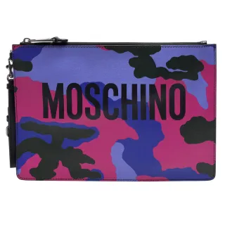 【MOSCHINO】迷彩圖案拉鍊手拿包(紫7A8417-8020-1296)