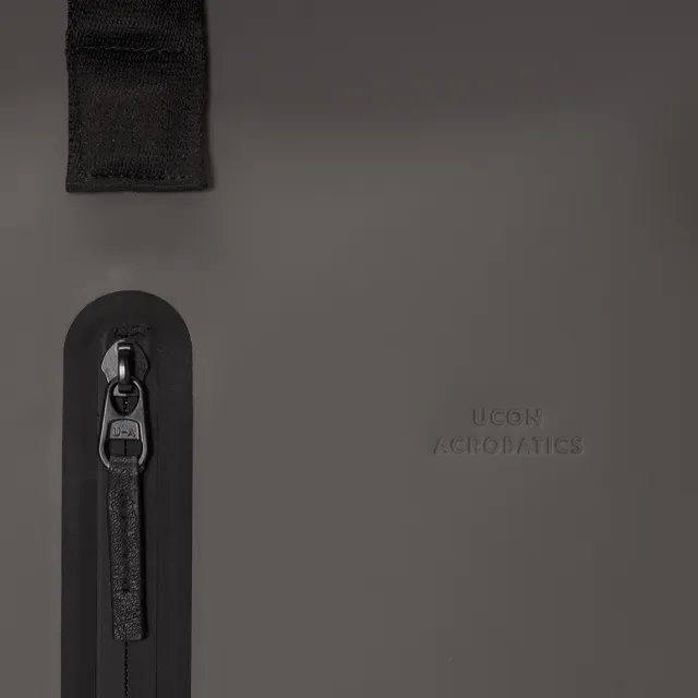【Ucon Acrobatics】Hajo Pro Lotus 後背包XL 深灰色(防潑水 後背包 筆電包)