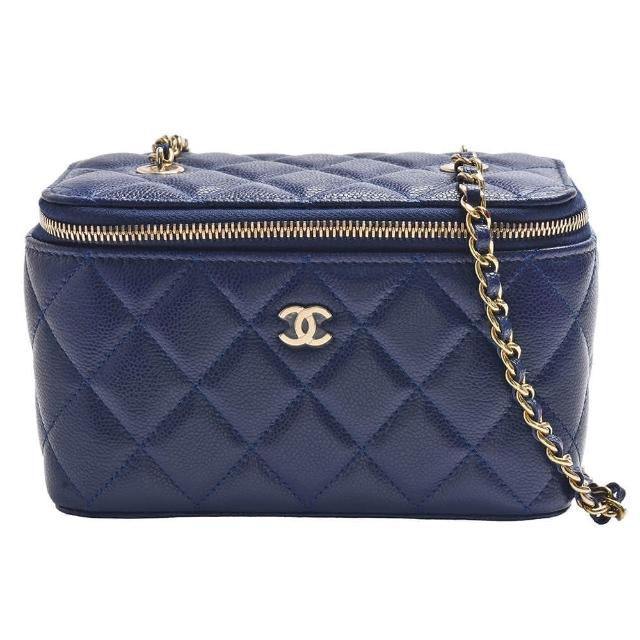 【CHANEL 香奈兒】經典雙C LOGO菱格粒紋牛皮拉鍊斜背長方形化妝包(深藍色AP1341C-BLUE-GP)