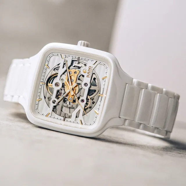 【Rado 雷達表】True Square真我系列 高科技陶瓷方形鏤空 雙層錶盤機械腕錶-白 R05(R27126012 防水50米)