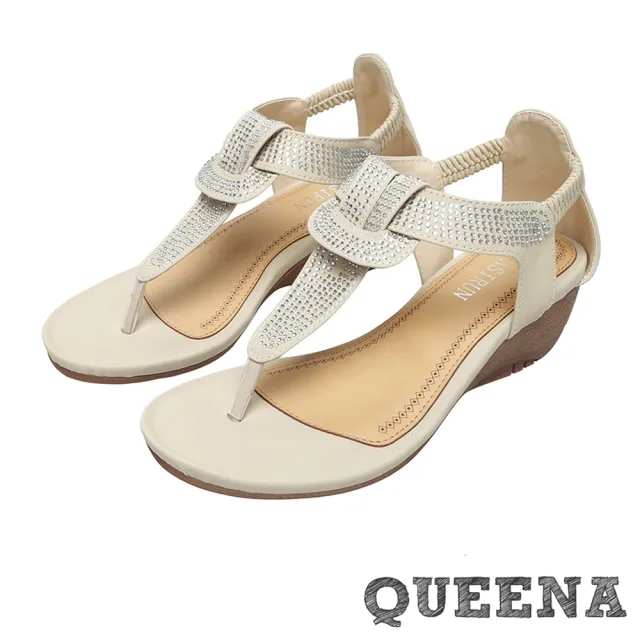 【QUEENA】美鑽繩結燙鑽T字時尚舒適坡跟夾腳涼鞋(白)