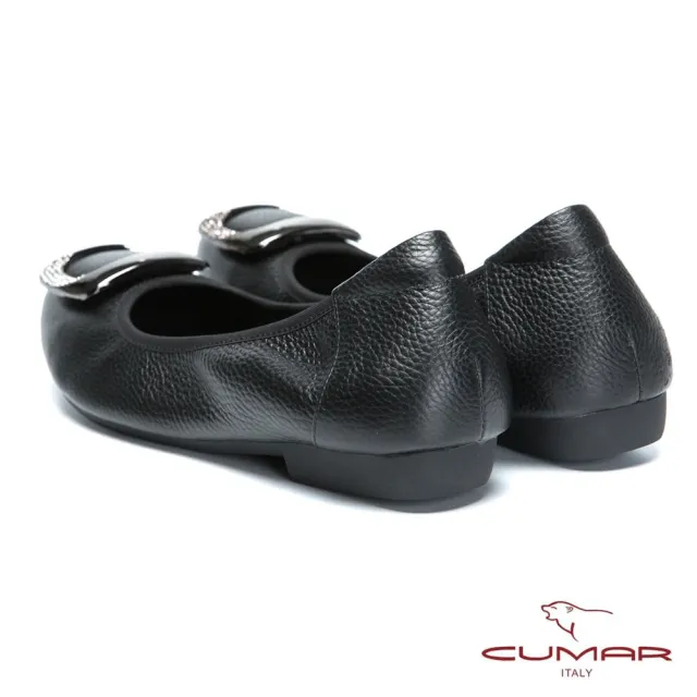 【CUMAR】舒適真皮 水鑽金屬裝飾平底包鞋(黑色)
