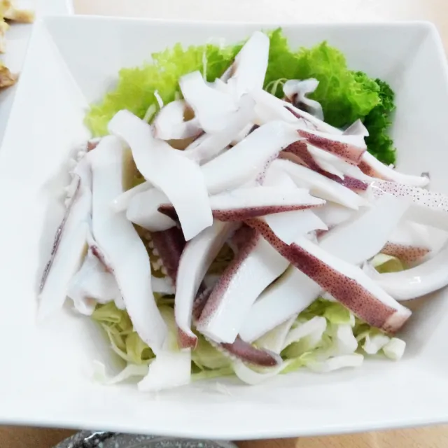 【那魯灣生鮮&幸福小胖】鮮凍軟絲 2-3人份10隻(300g〜400g/隻)