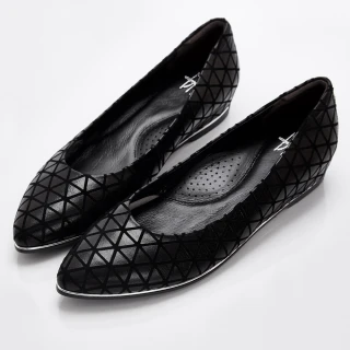 【DN】高雅摩登 質感羊皮幾何內增高鞋(黑)