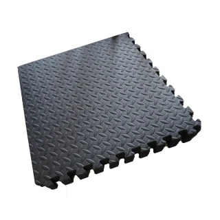 【Abuns】工業風鐵板紋62CM黑色大巧拼地墊-附收邊條(96片裝-適用11坪)