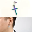 【玖飾時尚】男生耳環 鋼製炫彩十字架耳針(耳針耳環)