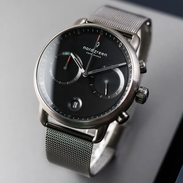 【Nordgreen】ND手錶 先鋒 Pioneer 42mm 深空灰殼×黑面 深空灰米蘭錶帶(PI42GMMEGUBL)