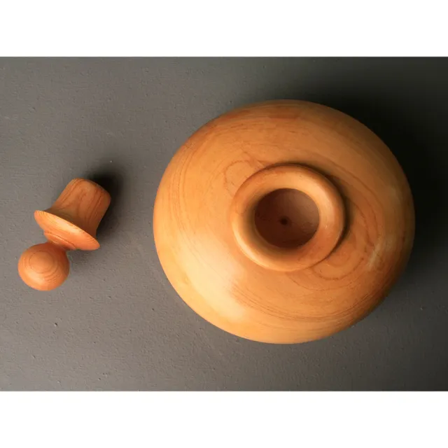 【MU LIFE 荒木雕塑藝品】極光寶瓶10(台灣紅檜木)