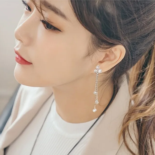 【Emi 艾迷】韓系925銀針永恆氣息方塊輕流蘇鋯石耳環