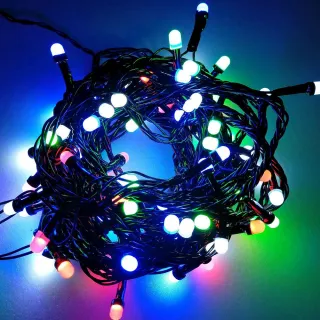 【摩達客】100燈LED大頭霧燈串-彩色光黑線-插電式室內用燈串(附IC控制器)