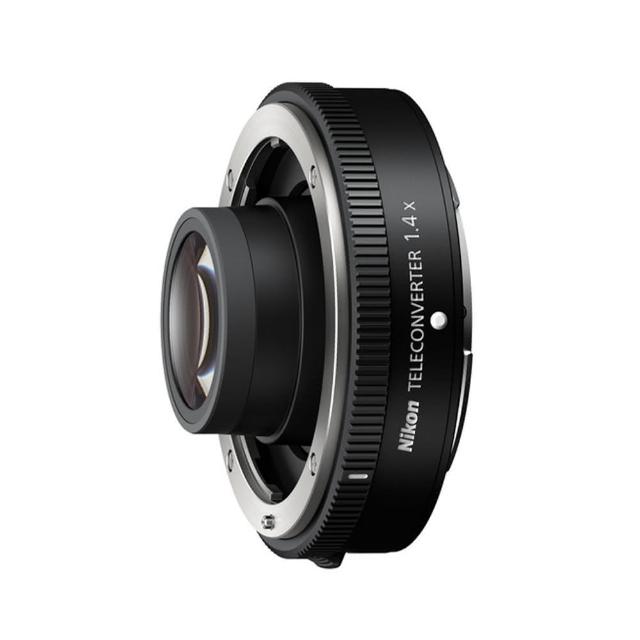  Nikon 尼康 Z TC-1.4x 增距鏡專為 Z-Mount 鏡頭設計，提供 1.4x 焦距增倍功能，讓您的拍攝更具遠距優勢。重量僅 201g，輕巧便攜，搭配 BF-N2 前蓋、LF-N1 後蓋及 CL-C4 鏡頭套，官方公司貨享 3 年保固，完美升級 NIKKOR Z 系統相機配件。 