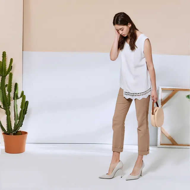 【ICHE 衣哲】Cop.Copine 法國原裝進口不規則雕3D花拼接造型上衣