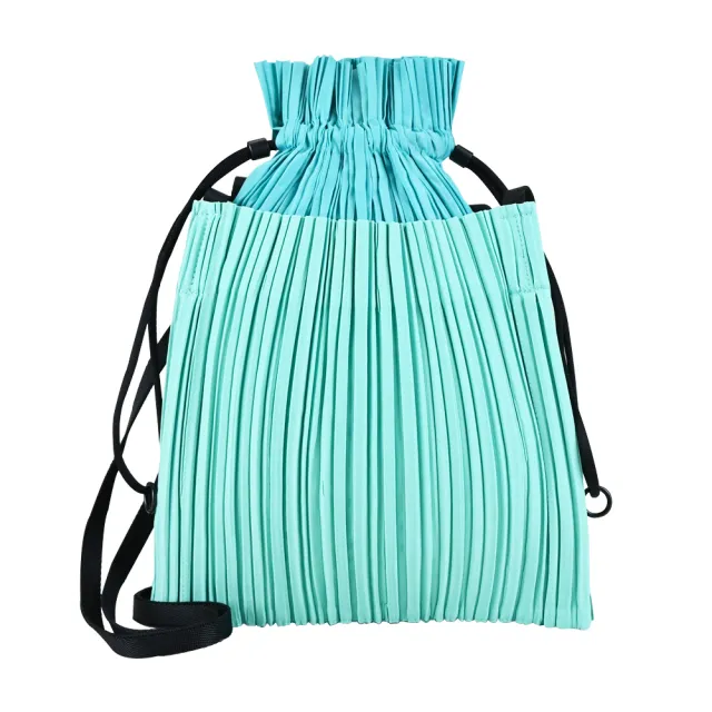 【ISSEY MIYAKE 三宅一生】PP  SQUARE PLEATS BAG束口斜背包(任選)