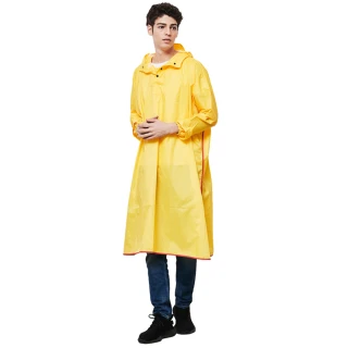 【Funtaitai】超輕量加寬斗篷式時尚風雨衣(時尚雨衣附收納袋)