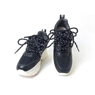 【ClayDerman】標誌小花厚底內增高休閒鞋-黑色(0367204-99)