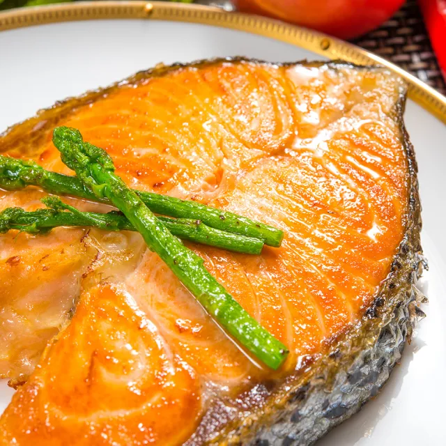 【鮮綠生活】超厚智利鮭魚切片 7片(330g±10%/片 包冰率15%)