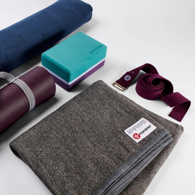 【Manduka】Recycled Wool Blanket 再生羊毛瑜珈輔助毯 - Sediment(瑜珈毯、艾楊格瑜伽)