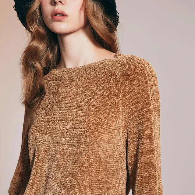 【ICHE 衣哲】Cop.Copine 法國原裝進口針織落肩上衣-秋香褐