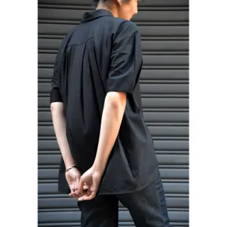 【UUIN】Light Collection _ 黑色暗門襟襯衫(女裝 五分袖)