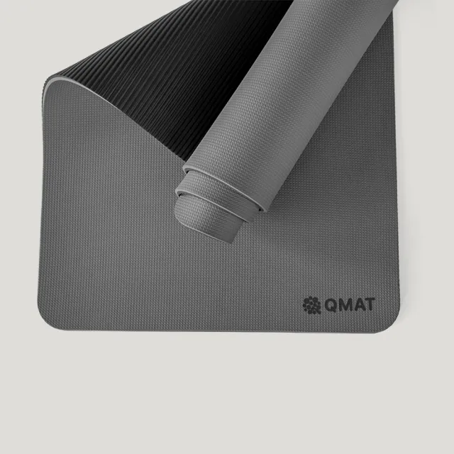 【QMAT】10mm運動墊 台灣製(隨貨附贈束帶及網袋 瑜珈墊 發呆墊 兒童爬行墊)
