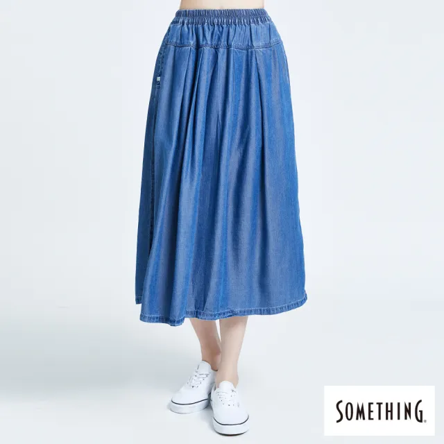 【SOMETHING】女裝 NEO FIT休閒打摺牛仔長裙(漂淺藍)