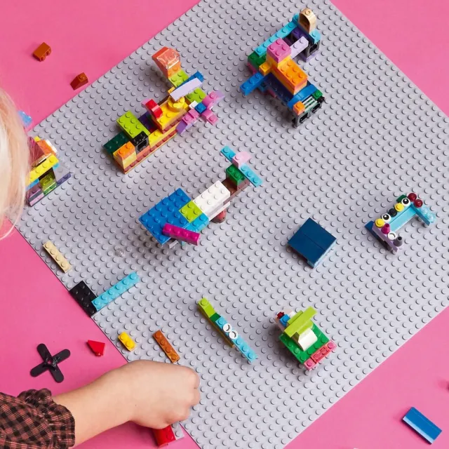 【LEGO 樂高】經典套裝 11024 灰色底板(積木  底板)