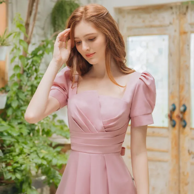 【OMUSES】方領壓褶訂製款粉色短禮服18-2111(S-3L)
