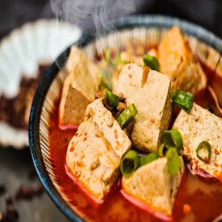 即期品【林東芳】麻辣鴨血/麻辣臭豆腐