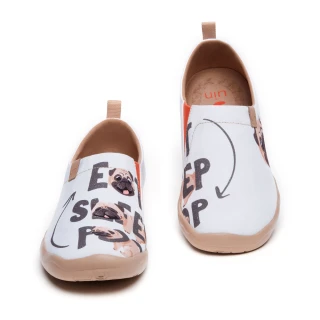 【uin】西班牙原創設計 男鞋 巴哥的一天彩繪休閒鞋M1010032(彩繪)
