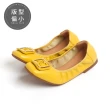 【viina】芳達2· 全真皮金框logo方頭摺疊平底娃娃鞋-黃(摺疊平底娃娃鞋)