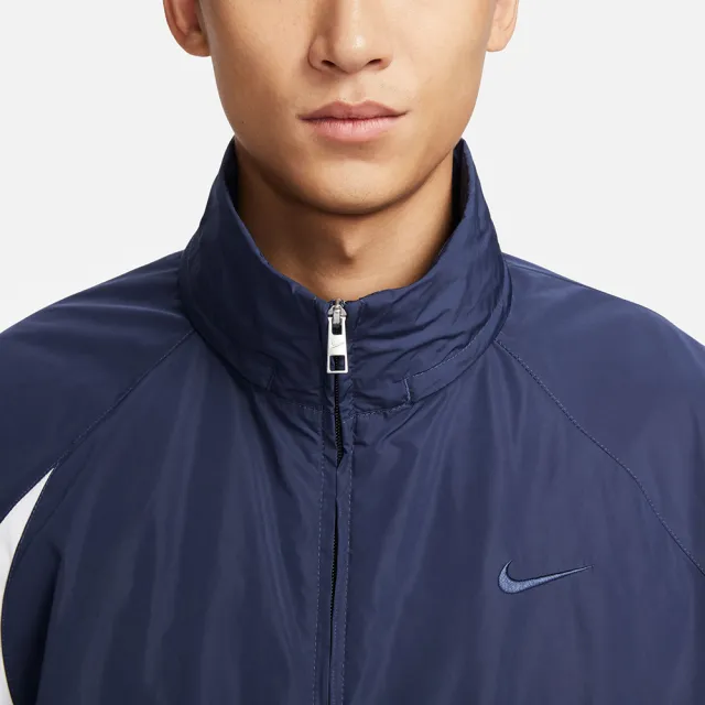 NIKE SWOOSH WOVEN JACKET - 24 Kilates Bangkok