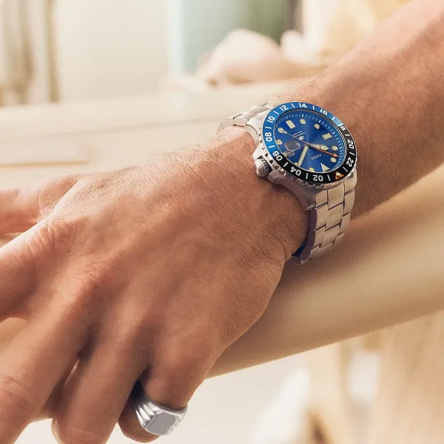 【FOSSIL】Blue 深海跳色經典GMT手錶 46MM(FS5991)