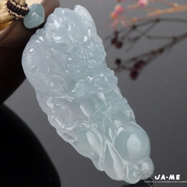 【JA-ME】天然A貨翡翠冰種起膠感天空藍色龍行天下項鍊