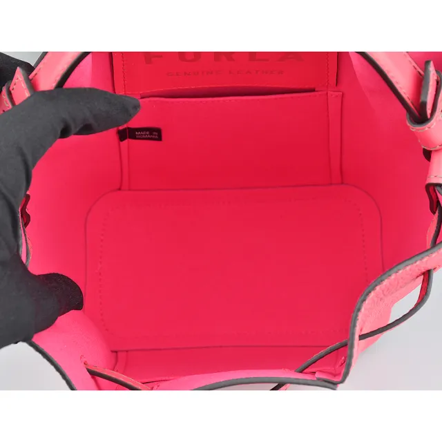 【FURLA 芙拉】FURLA MIASTELLA壓印LOGO內裡撞色設計小牛皮抽繩束口手提斜背水桶包(迷你/火焰紅x桃紅)