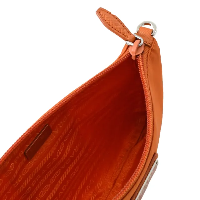 【PRADA 普拉達】經典三角LOGO尼龍大手拿包手提包萬用包(木瓜橘)