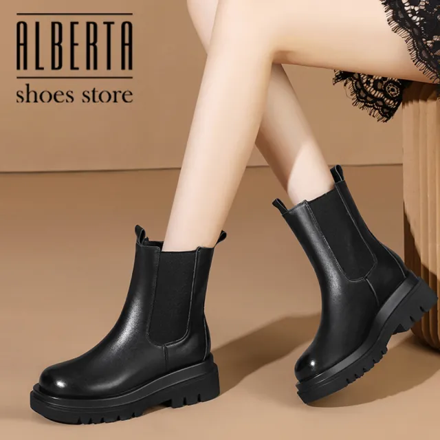 【Alberta】5CM短靴 率性百搭側面彈力針織鬆緊 筒高16CM皮革套腳圓頭厚底靴 切爾西靴 黑靴