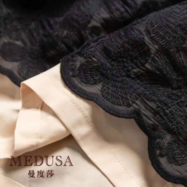 【MEDUSA 曼度莎】現貨-方領小蓬袖繡花小洋裝（M-XL）｜小禮服 連身裙 小洋裝(105-24006)