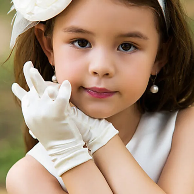 【橘魔法】純白緞面禮服手套 (禮服搭配 配件 婚宴 喜酒 婚禮 禮儀 拍照 攝影 女童 兒童 童裝)