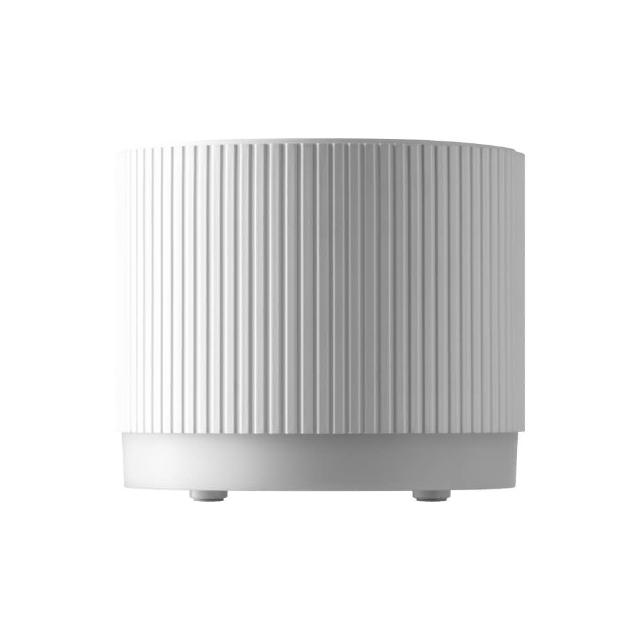 伊聖詩雨林香氛機為專業香氛擴散器,結合自然雨林香氣與現代科技,提供舒適的居家香氛體驗。具備靜音運作、自動調節濕度與溫度功能,適合室內空間使用,提升生活品質與放鬆氛圍。 伊聖詩 雨林香氛機