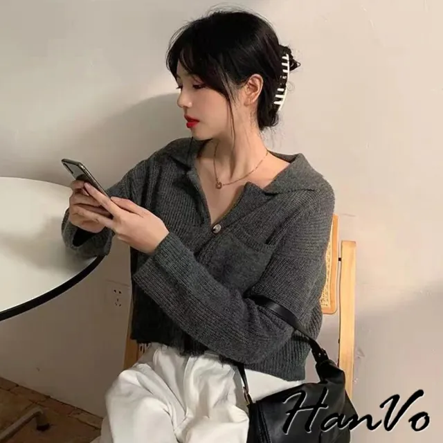 【HanVo】現貨 翻領口袋短版針織保暖外套(韓系百搭簡約秋冬 韓系女裝 女生衣著 A02-1940)