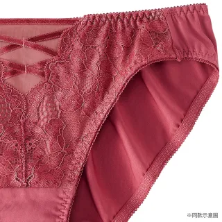 【aimerfeel】緞帶俏麗三角褲-酒紅色(1700321-BO)