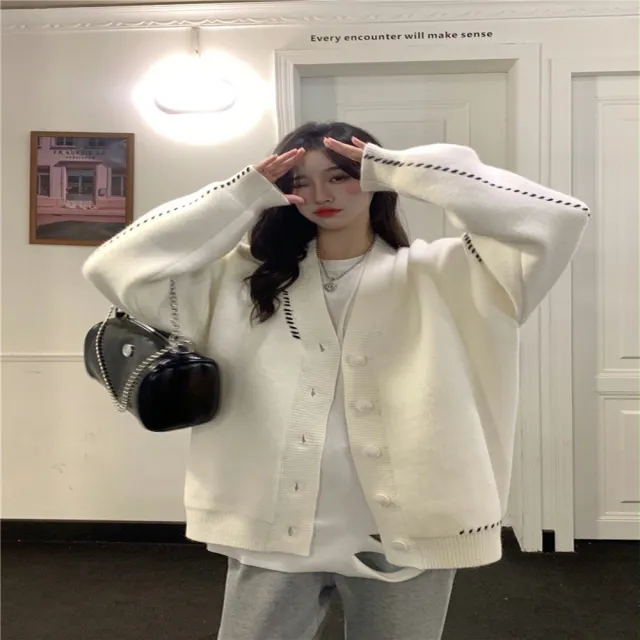 【D.studio】韓版黑色輕熟寬鬆慵懶風針織外套(上衣 女裝 衣服 外套 長袖上衣 長版外套 毛衣 J235)