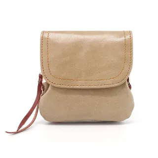 【LouiseC.】真皮包包  Tree House 進口馬油真牛皮復古口金壓釦短夾-4色(YS22056)