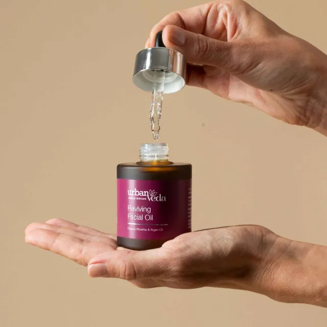 【寶草園】城市吠陀 玫瑰賦活臉部精華油30ml(URBAN VEDA/精油/保濕護膚油)
