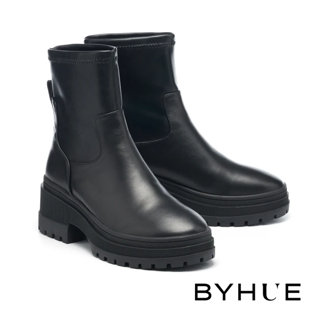 BYHUEBYHUE 簡約率性牛皮彈力拼接純色軟芯圓頭厚底短靴(黑)